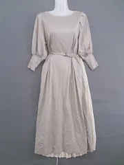 ◇ ◎ w closet ダブルクローゼット 切替 バックプリーツ 長袖 膝下丈 ワンピース サイズF ベージュ系 レディース  【中古】 【1206240002210】のサムネイル