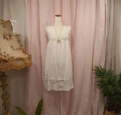​【希少】オールドビリティス フランス製リバーレース ティアードワンピース M 希少】オールドビリティス フランス製リバーレース ティアード