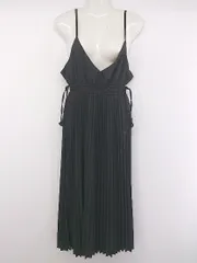 ◇ fifth フィフス プリーツ ロング キャミソールワンピース サイズS ブラック レディース P  【中古】 【1208230020761】のサムネイル