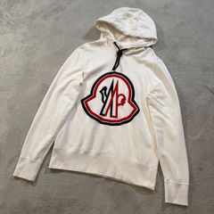 美品〕モンクレール ビッグロゴ ホワイト ロゴ パーカー M 5P35 - メルカリ