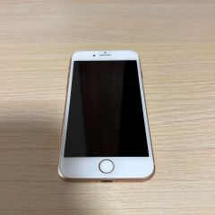 Apple iPhone 8 ゴールド Wifi専用 学習・動画視聴用にどうぞ - メルカリ