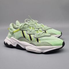 定価14,300円 27.0cm adidas ozweego - メルカリ