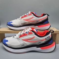 FILA EVA-02 スニーカー レッド/ブラック/パープル - メルカリ