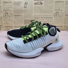 極美品 Reebok FLEXWEAVE 軽量 ランニング トレーニングシューズ 