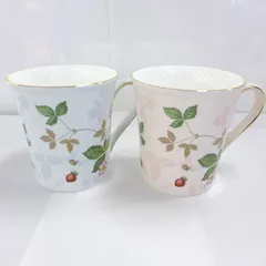 WEDGWOOD ウェッジウッド ワイルドストロベリー パステル ペアマグカップ③　公田店