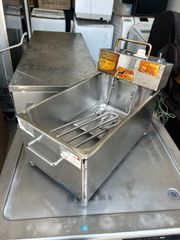 業務用 ニチワ電機 電気フライヤー MMF-8 8L 100V - メルカリ