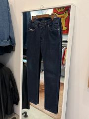 Diesel Industry SAFADO-Rデニムパンツw31 新品未使用 - メルカリ