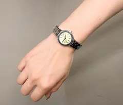 【動作確認済】ELLE エル パリ レディース 腕時計 オールステンレス 銀のサムネイル