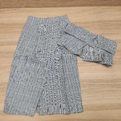 ◇ mysty woman ウエストゴム　チェック柄　サイドジップ　裏地 ひざ丈 フレア スカート サイズF グレー系 レディース E  【1301260049662】のサムネイル