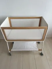 セール　クリーニング済み　説明書付　wagon リリワゴン2  ベビーベッド　マット付のサムネイル