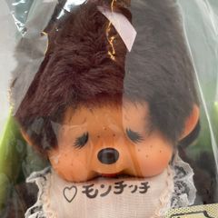 m*e様 1974年ふた子のモンチッチ当時物 金色の紙タグ付き 泣き顔女の子