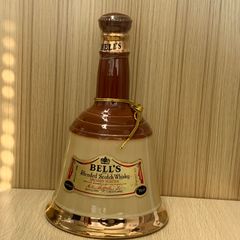 BELL'S スコッチウイスキー ベル型デカンター 75cl - メルカリ