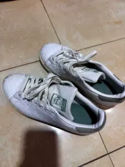 アディダス スタンスミス
