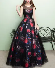 新品 ロング丈ドレス 丸襟 花柄 袖なし 薔薇 フェミニン 細身 イブニングドレス Aラインドレス フォーマルドレス お呼ばれ 結婚式 パーティードレス 発表会 マキシ丈ワンピース チュール 0669
