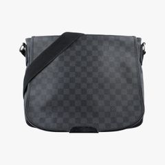 美品 LOUIS VUITTON モノグラム ダヌーブMM a1175 - メルカリ
