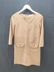 ◇ DOUX ARCHIVES ドゥアルシーヴ Vネック シンプル 綺麗め 七分袖 膝丈 ワンピース サイズM キャメル レディース E  【1303020031450】のサムネイル