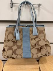 COACH シグネチャー デニム ショルダーバッグ 編み込みハンドル - メルカリ