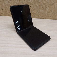 新品未使用 nubia Flip 2 A404ZT ブラック Y!mobile - メルカリ
