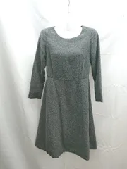 ◇ ナチュラルビューティーベーシック 綺麗め シンプル クルーネック ひざ丈 ワンピース サイズS グレー レディース E  【1303160006110】のサムネイル