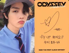 【中古】コレクションカード(男性) RIIZE/ソンチャン(SUNGCHAN)/裏面オレンジ・印刷サイン・メッセージ入り/CD「ODYSSEY」(PACKAGE-UNIVERSE Ver.)封入フォトカード