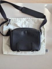 新品未使用 ロエベ LOEWE 斜めがけバッグ バーティカルTポケット