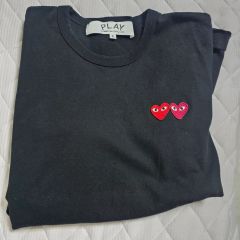 プレイ PLAY コムデギャルソン 青山限定 4連ハート Tシャツ 黒 赤 L