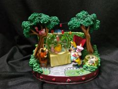 香港ディズニーランド　振り子　置時計　ピクニック ミッキー&ブレンズ フィギュア 香港ディズニーランド 振り子 置時計 ピクニック ミッキー&ブレンズ