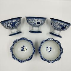 三つ足 小鉢 4個セット（有田焼 瑞峯） 染付足付き鳥文向付 雲鶴