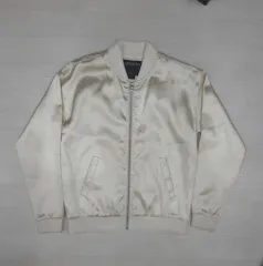 STUSSY アイボリー サテン ブルゾン ジャケットのサムネイル