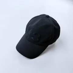 アディダス Y-3 YOHJI YAMAMOTO ヨウジヤマモト 陰刻ロゴ ベースボールキャップ
