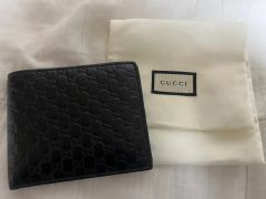 美品 GUCCI 150413 マイクログッチシマ 二つ折り財布 箱付 119 - メルカリ