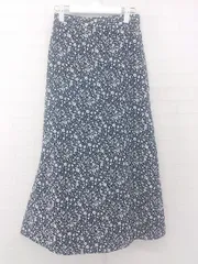 ◇ Discoat ディスコート 花柄 フラワー ロング フレア スカート サイズF ネイビー ホワイト レディース E  【中古】 【1305250034607】のサムネイル