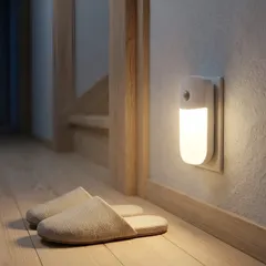 センサーライト 人感センサー LED ナイトライト 足元灯 フットライト コンセント 懐中電灯 非常灯 停電 自動点灯 室内 屋内 廊下 階段 玄関 寝室 防災 常夜灯 おしゃれ wasser96のサムネイル