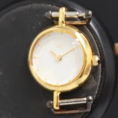 4℃ ヨンドシー シルバー925 バングルウォッチ クォーツ 箱付き 稼働品