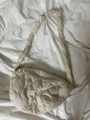 tsurubymarikooikawa ホワイト ギャザー ハンドバッグ | Mercari