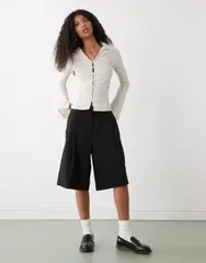 ウィークデイ レディース ボトムス ハーフパンツ・ショーツ ショートパンツ Weekday longline suiting shorts Black ブラック
