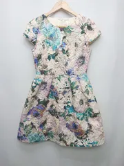 ◇ UNIVERVAL MUSE ユニバーバル ミューズ バックジップ 花柄 半袖 ミニ ワンピース マルチ レディース P  【1402160002310】のサムネイル