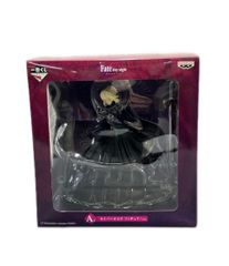 Fate HF 中国 くじ 間桐桜 セイバーオルタ キーホルダー缶バッジ 色紙