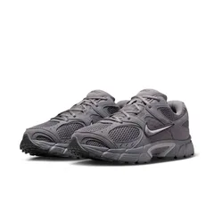 ナイキ NIKE メンズ スニーカー シューズ ナイキ V5 RNR カジュアル ファッション 靴 II6292 006カラー おしゃれ ストリート タウンユース Y2K 定番 グレー