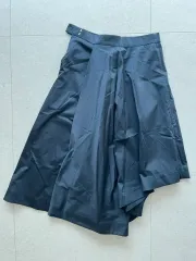 COS アシンメトリー スカートのサムネイル
