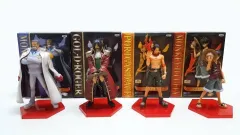 未開封新品 ONE PIECE D の称号 エース ルフィ ガープ ゴールド・ロジャー フィギュア