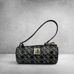 BALLY 本革クロコ型押し ハンドバッグ - メルカリ