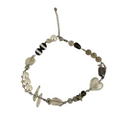 BASICKS / ベイシックス MULTIPLE LOGO NECKLACE - メルカリ