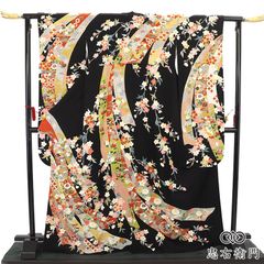 黒地 ベルベット 色打掛 花車 桜 刺繍 - メルカリ