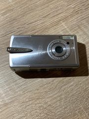 0692 Canon PowerShot A4000 IS シルバー デジカメ 動作確認済み 美品