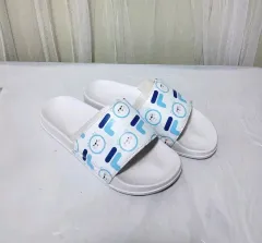 新品 FILA フィラ 白 クマ ドール スリッパ 41のサムネイル