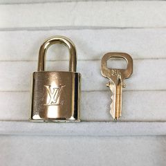 LOUIS VUITTON ルイヴィトン パドロック 南京錠 カデナ 鍵 ゴールド No