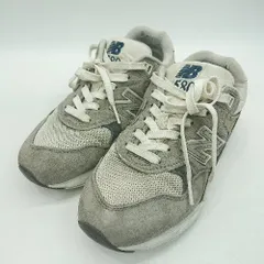 ◇ Θ NEW BALANCE ロゴ入り ローカットスニーカー サイズ23 グレー ホワイト レディース E  【1502200006183】のサムネイル