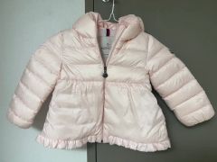 美品 MONCLER フード付きダウンジャケット ピンク 試着のみ 12/18M