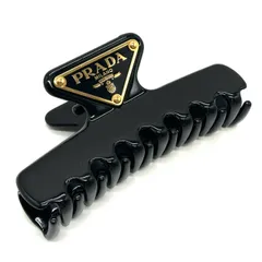 PRADA プラダ ヘアクリップ バレッタ トライアグルロゴ ブラック メタル ゴールド ロゴ 1IF103 レディース ヘアアクセサリー 髪留め ギフト プレゼントのサムネイル